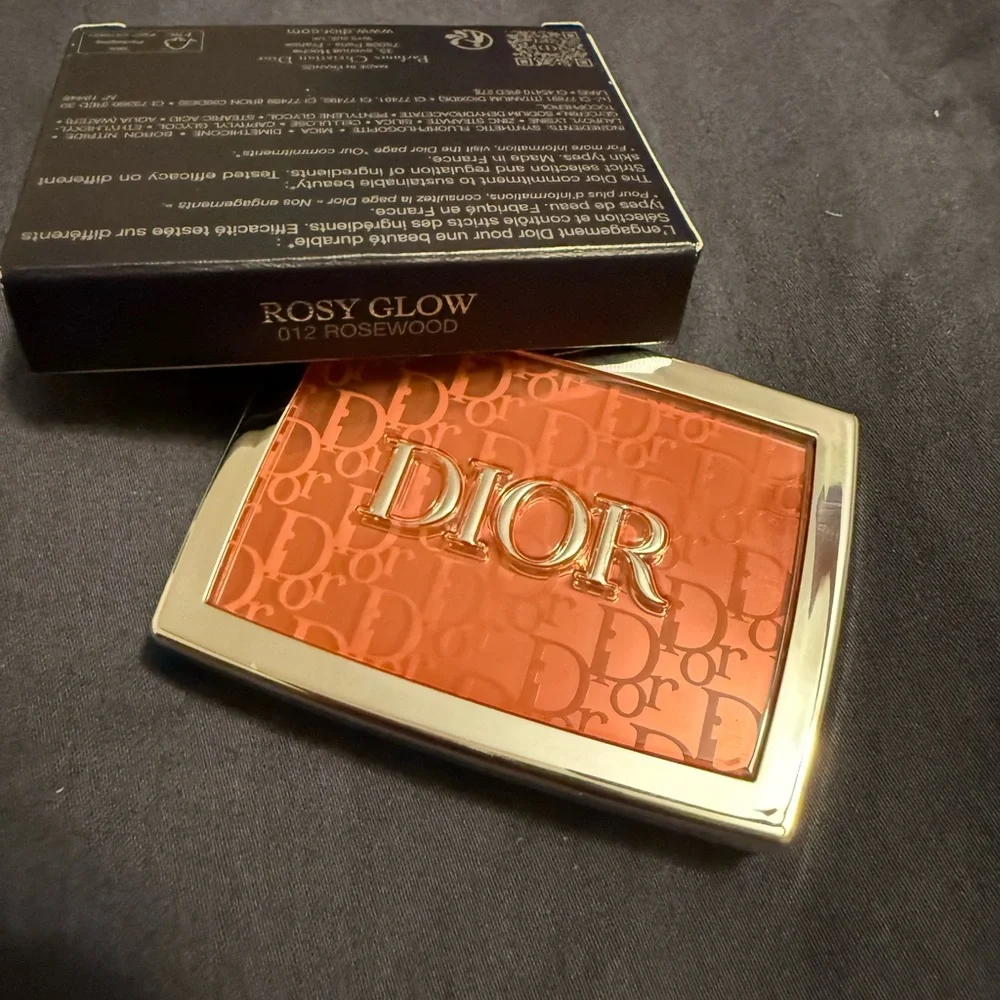 🆕 Dior Rosy Glow Blush in Rosewood